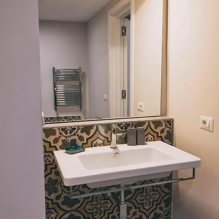 Bed & Breakfast Up25 *