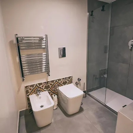 Up25 Bed & Breakfast 4*